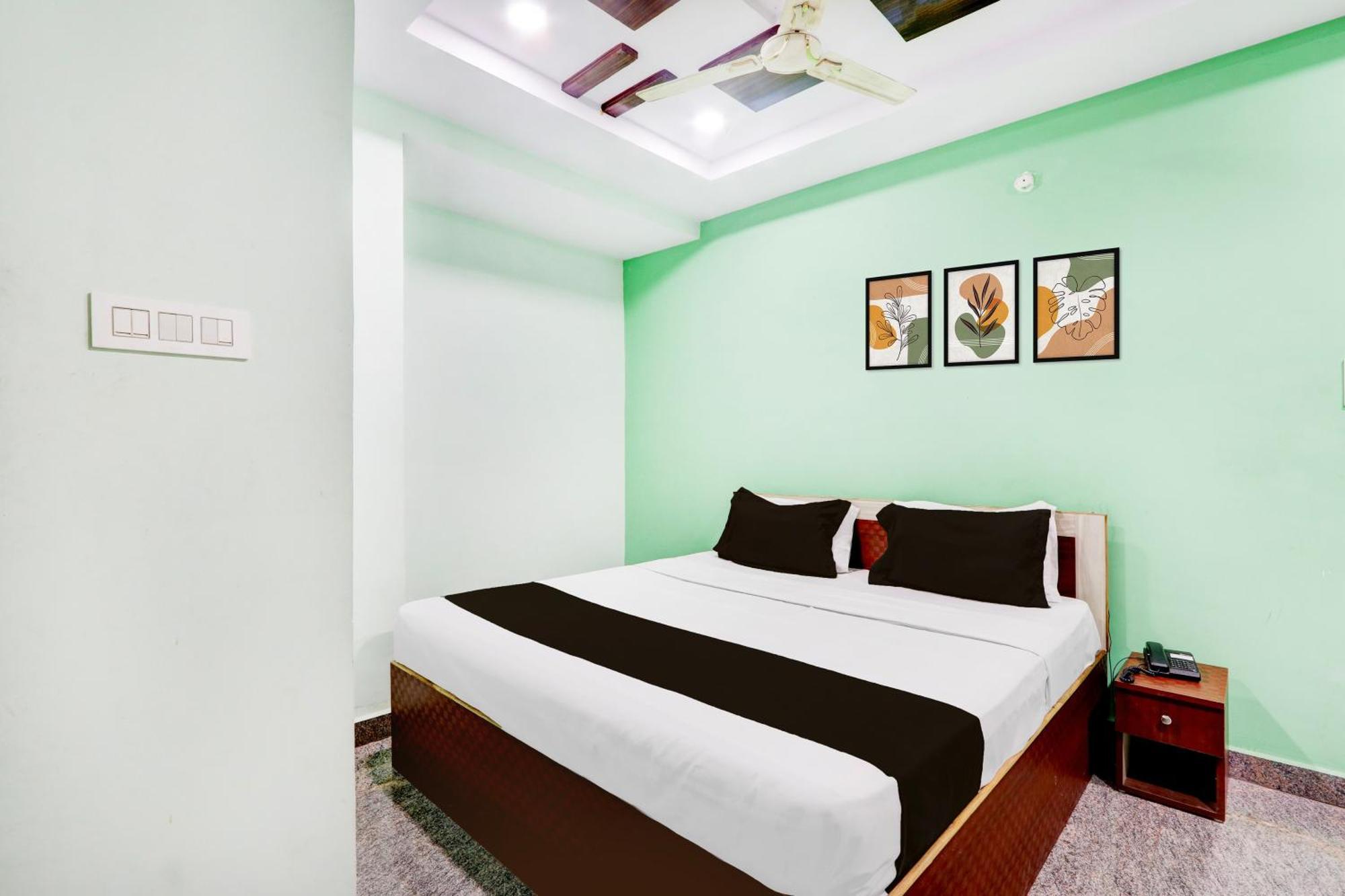 Hotel O Anoos Minarva Hyderabad Luaran gambar